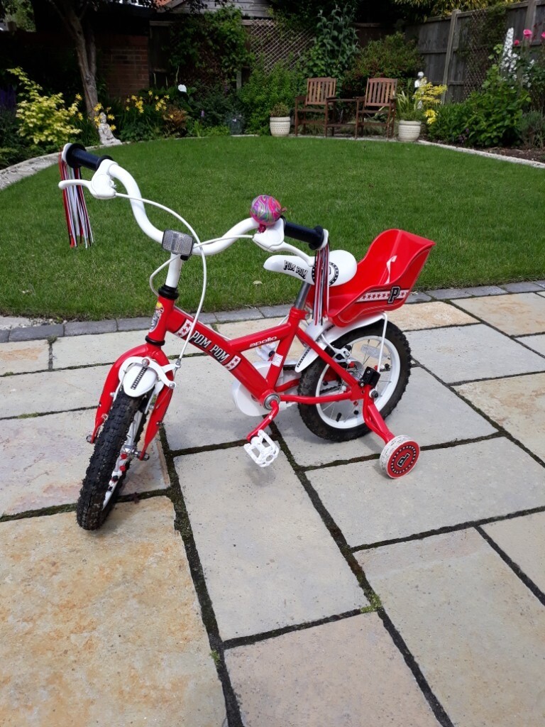 bike with stabilisers for 6 year old